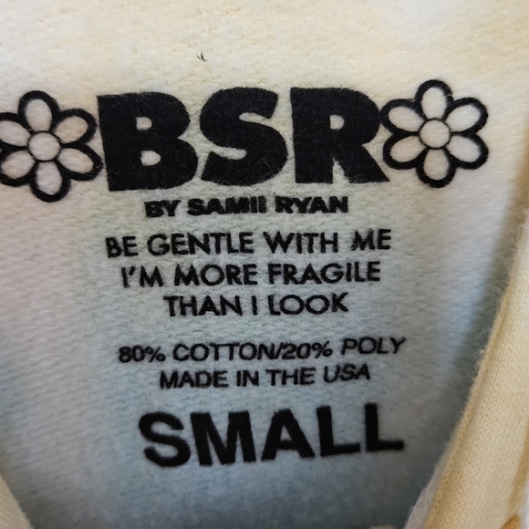 NWOT BSR by Samii Ryan sweatshirt with All I Really Want is You graphic size S - Picture 5 of 6